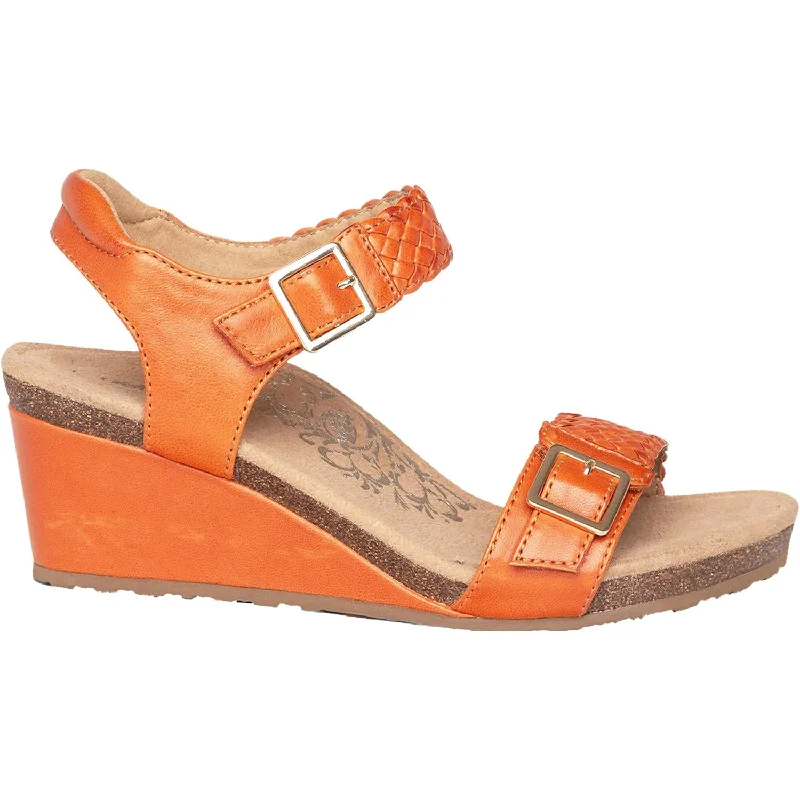 Men's sandals with a shock - absorbing insoleWomen's Aetrex Grace Tangerine Leather