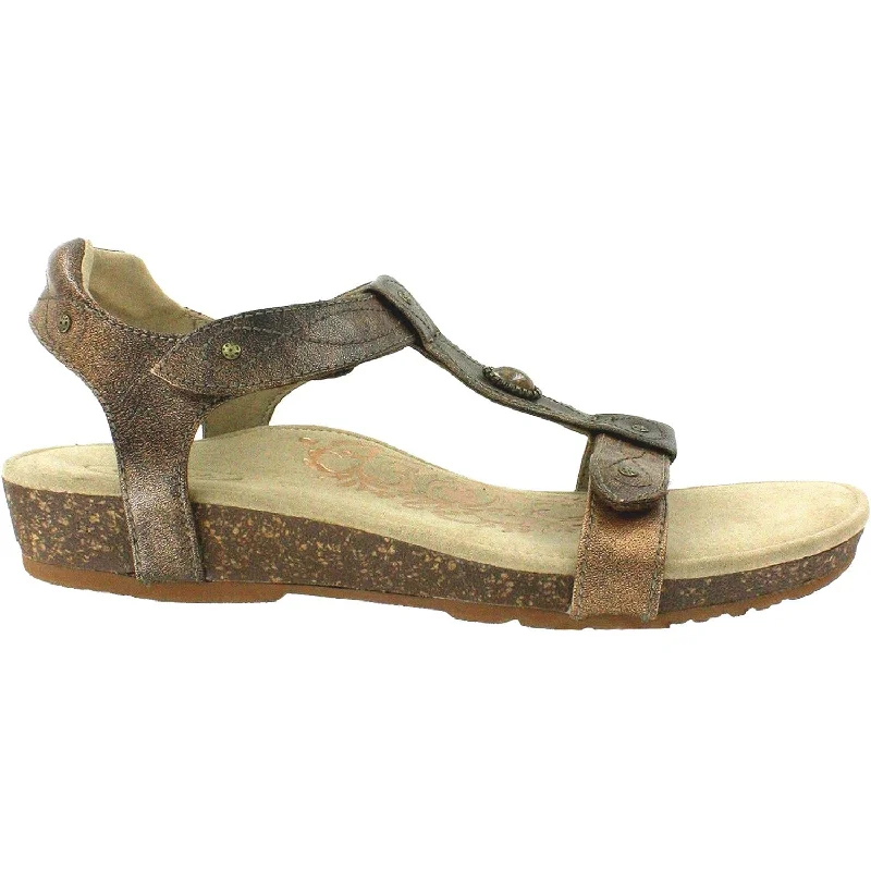 Men's sandals with a leather lining for comfortWomen's Aetrex Lori Bronze Leather