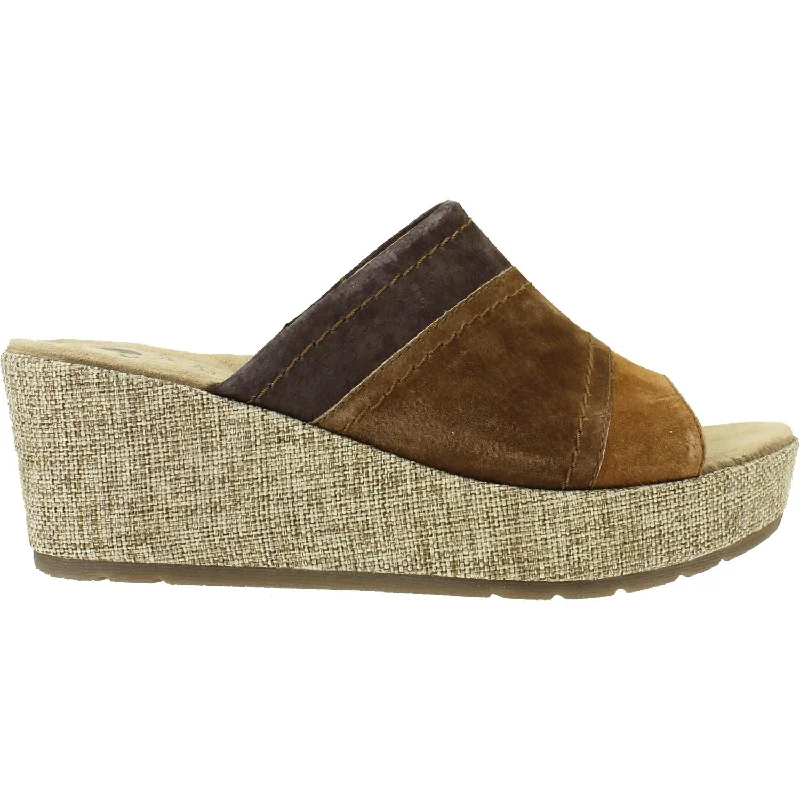 Men's sandals with a buckle closureWomen's Earth Myra Cognac Suede