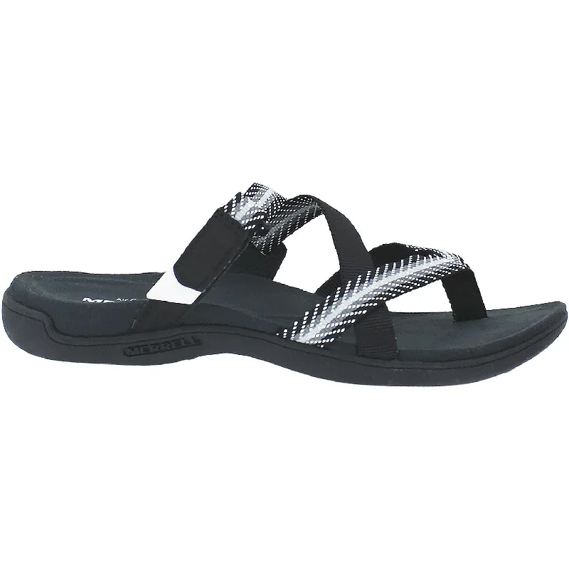 Men's sandals in a neutral color like black or brownWomen's Merrell District Mendi Thong Black Fabric