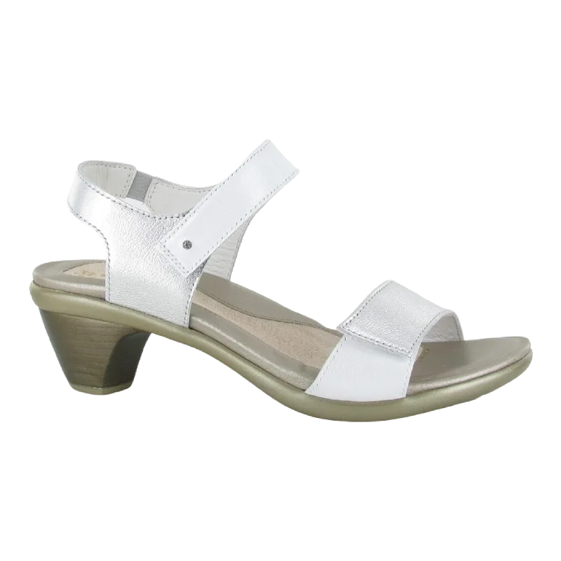 Men's sandals with a durable outer soleExtant