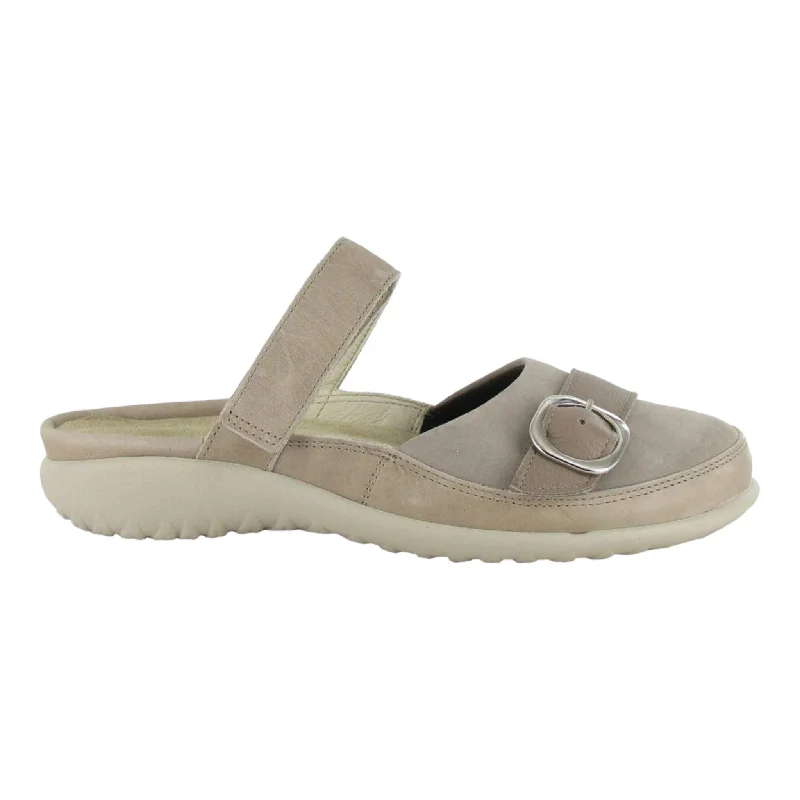 Men's sandals with a cushioned footbedHongi