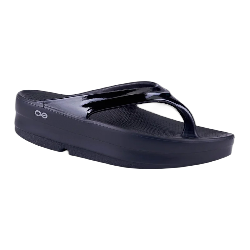 Men's sandals with a durable outer soleOomega Oolala