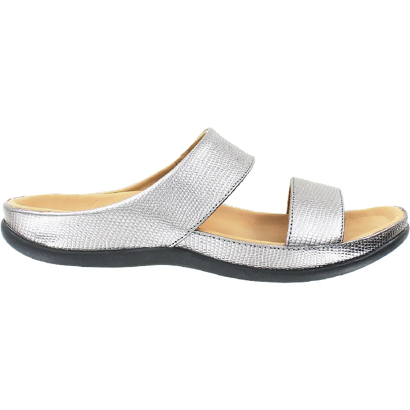 Men's sandals with a contrast stitching detailWomen's Strive Lombok Pewter Embossed Leather