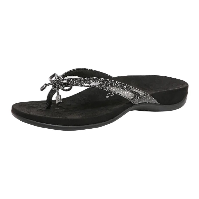 Men's sandals with a cushioned footbedBella