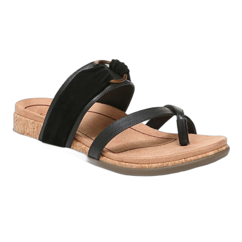 Men's sandals with a pointed toe for a stylish lookLandyn