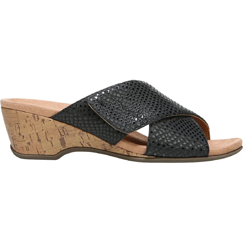 Men's sandals with a stretchy strap for a better fitWomen's Vionic Leticia Black Leather