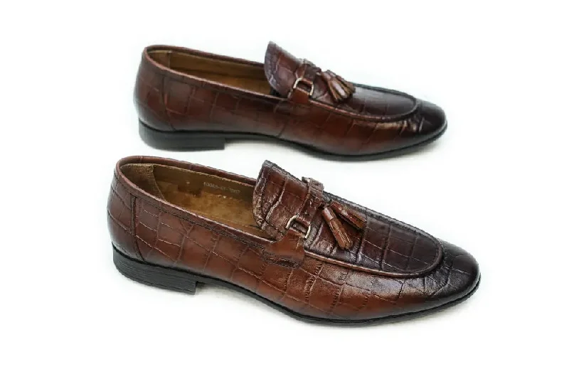 Suede men's loafers for a soft and luxurious feelLOGO 10048 BRC