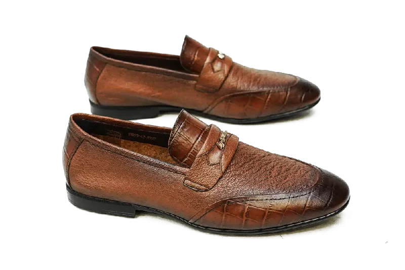 Men's loafers with a stretchy side panel for a better fitLOGO 10095 BRM