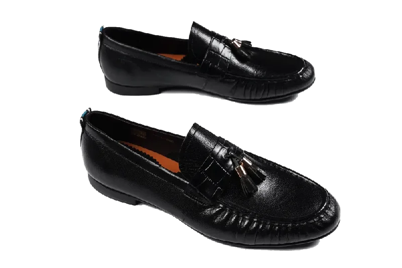 Slip - on men's loafers for easy wearLOGO 10099 BKM