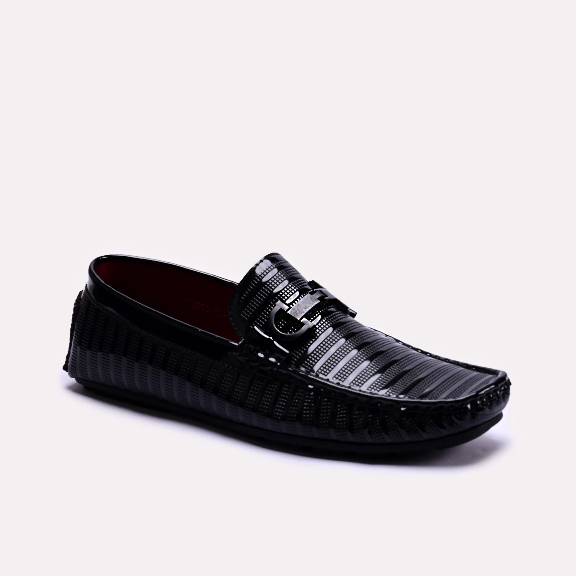 Men's loafers with a leather lining for comfortAlvin Black Striped Loafers 0130795