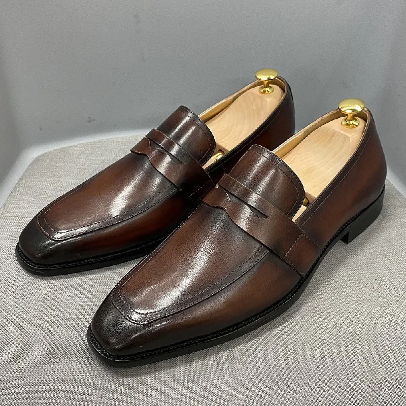 Men's loafers with a leather lining for comfortCCL2 - Classic Men's Leather Penny Loafers