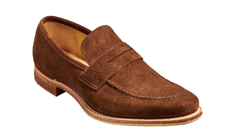 Suede men's loafers for a soft and luxurious feelBarker Gates Elegant loafer - Castagnia Suede