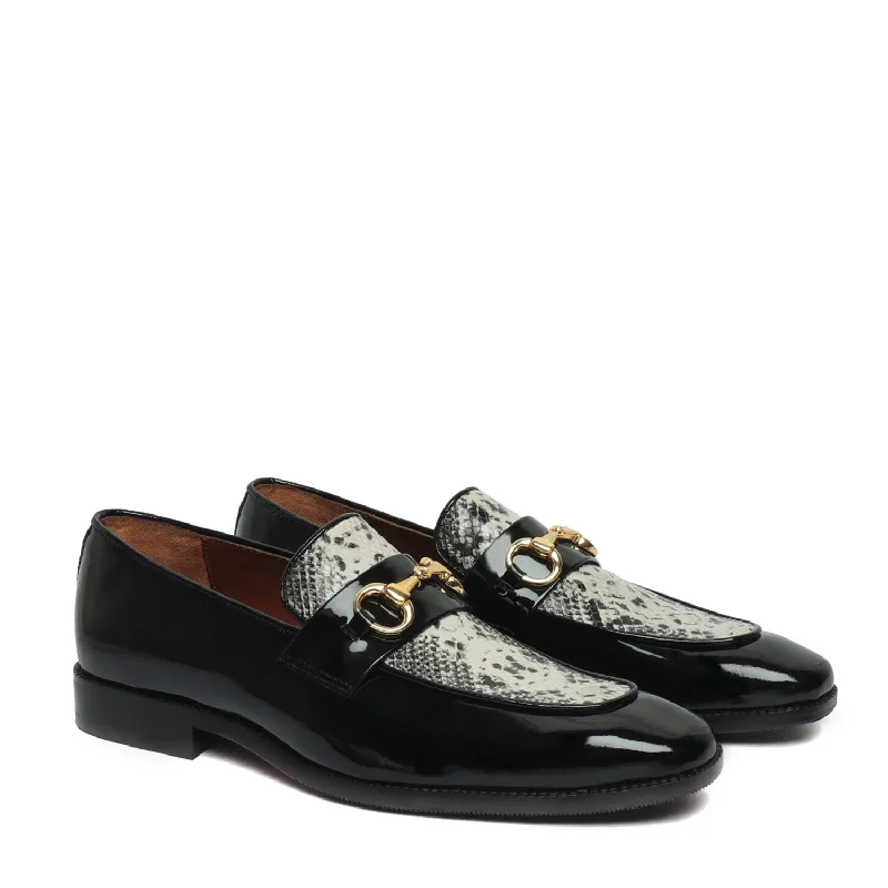 Men's loafers with a smooth leather finishHorse-bit Buckled Slip-On Shoes With Snake Print Leather at Vamp in Black Patent Leather