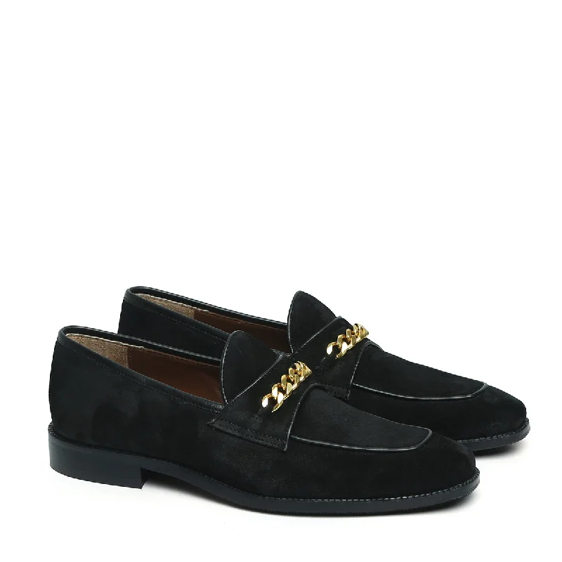 Men's loafers with a contrast stitching detailBlack Suede Leather Penny Loafers with Golden Chain Embellishment