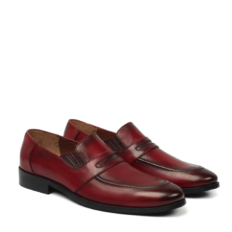 Men's loafers with a smooth leather finishBurnished Wine Penny Loafers in Genuine Leather