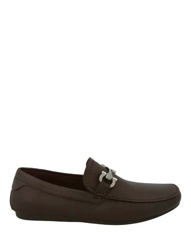 Men's loafers with a memory foam insoleCancun Pebble Leather Drivers