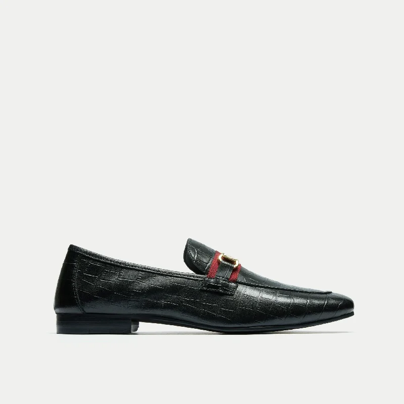 Men's loafers with a memory foam insoleCapri Embossed Trim Loafer