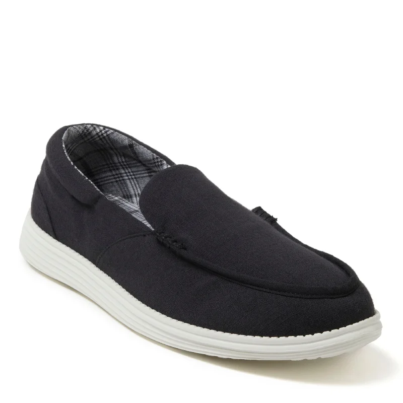 Men's loafers with a decorative buckleDearfoams Men's Ronan Closed Back Slip On