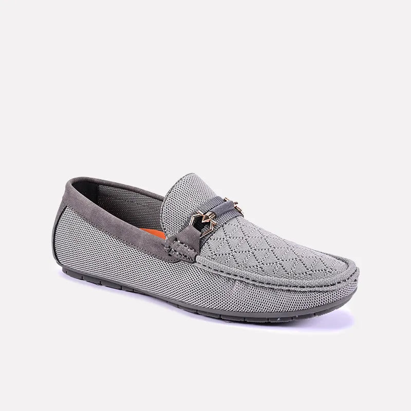 Men's loafers with a stretchy side panel for a better fitEllis Gray Classic Loafers 0130823