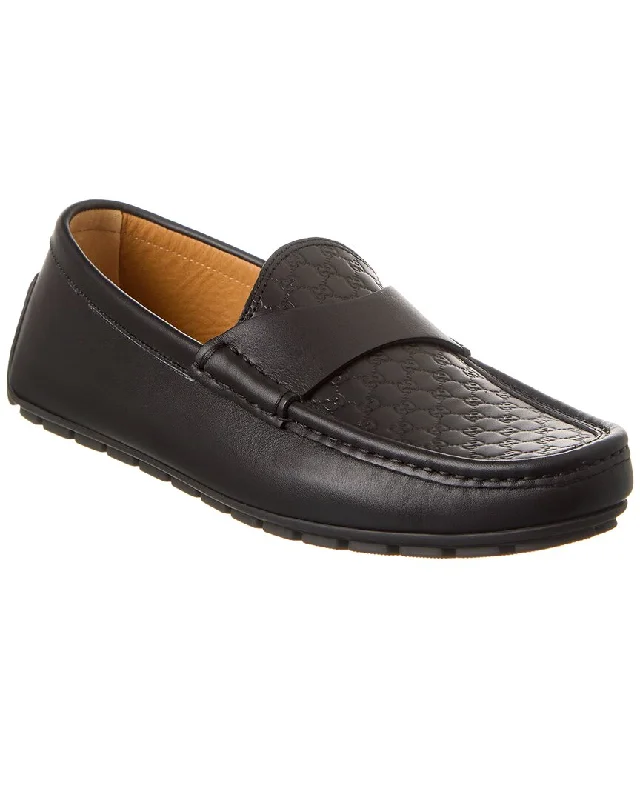 Men's loafers with a rubber sole for durabilityGucci Microguccissima Leather Driver