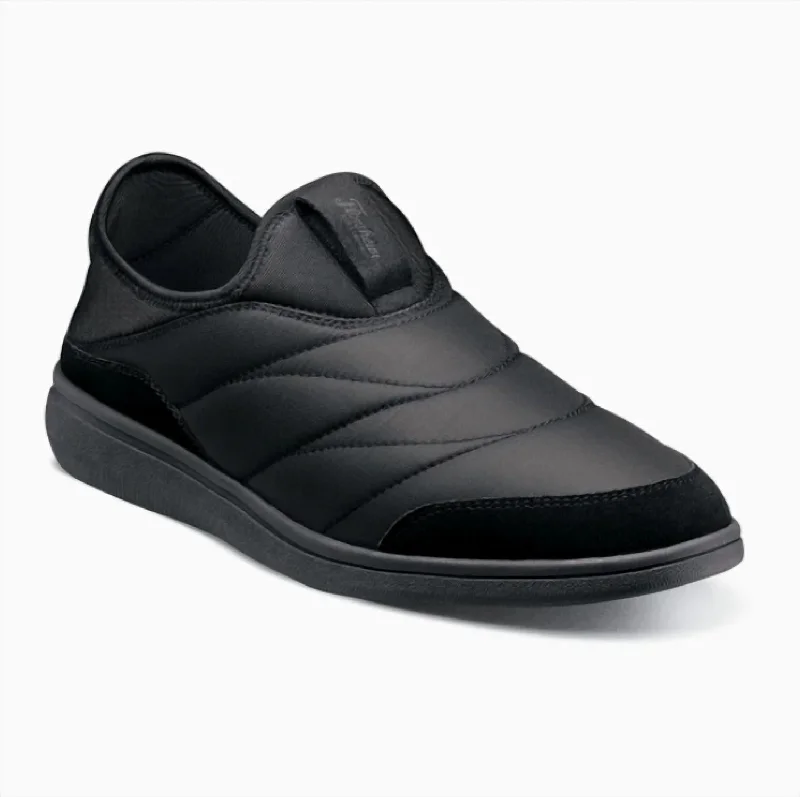 Men's loafers with a stretchy side panel for a better fitJava Nylon Moc Toe Slip On In Black