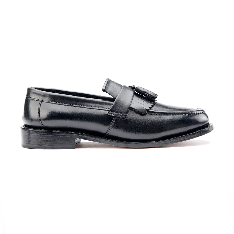 Men's loafers with a low - heeled designKempton Loafer - Black