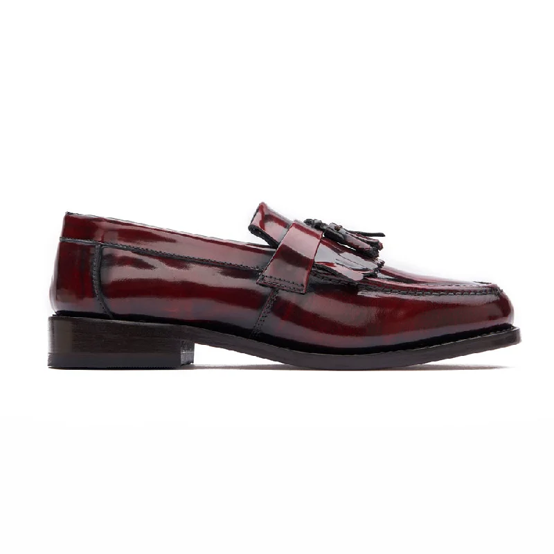 Men's loafers with a decorative buckleKempton Shoe - Oxblood