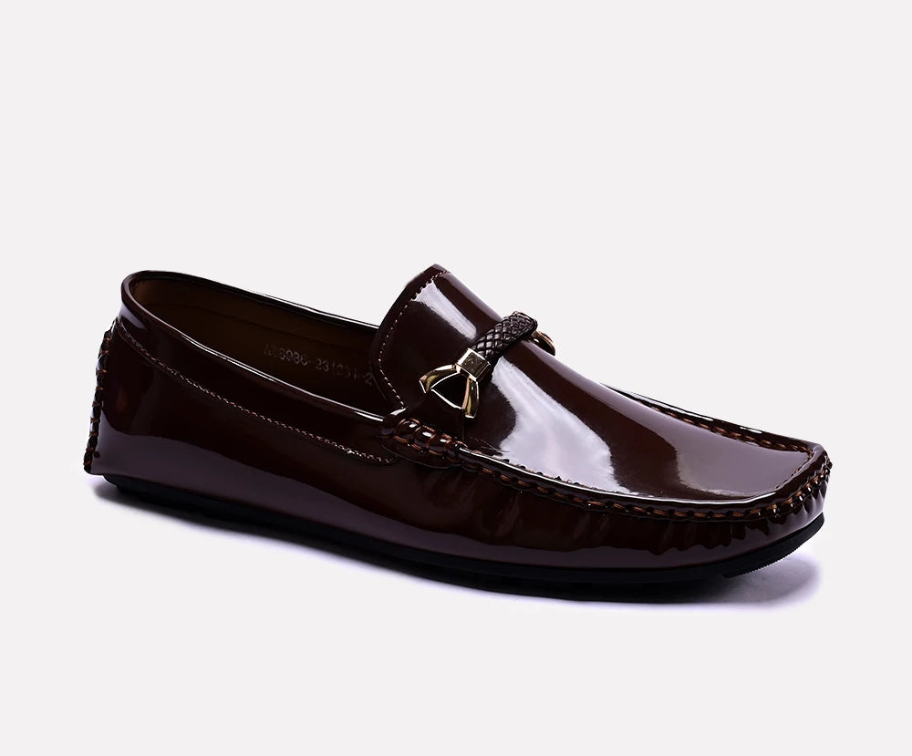 Suede men's loafers for a soft and luxurious feelLarry Brown Glossy Loafers 0130794