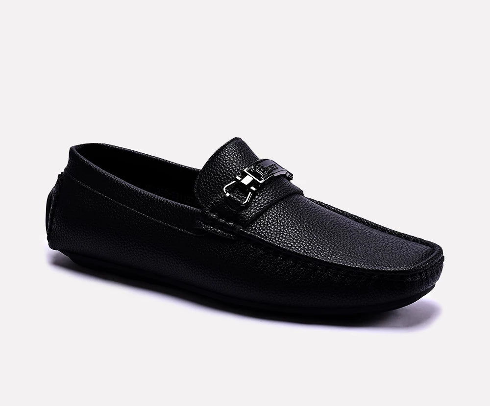 Men's loafers with a moc - toe designMark Black Loafers 0130796