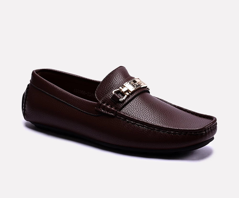 Men's loafers in a neutral color like black or brownMark Dark Brown Loafers 0130796