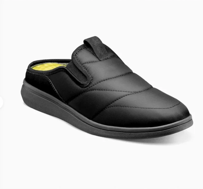 Men's loafers with a memory foam insoleMen Java Clog In Black