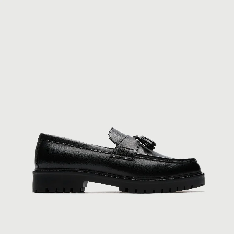 Men's loafers with a cushioned footbedSean Tassel Loafer