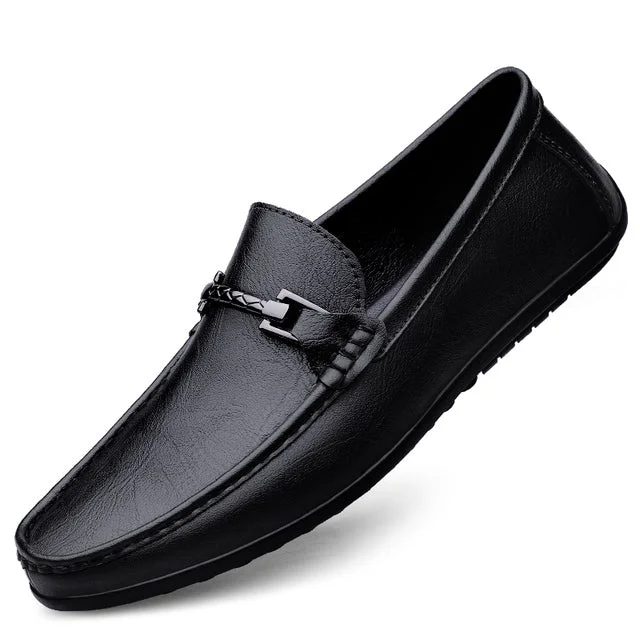 Men's loafers with a moc - toe designSolito - Casual Slip On Loafers