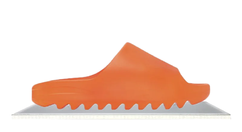 Men's minimalist sneakers with a simple designYeezy Slide Enflame Orange