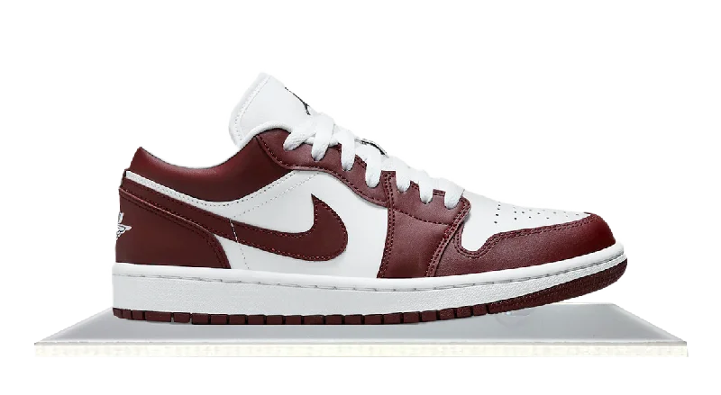 Men's narrow - width sneakers for a snug fitAir Jordan 1 Low Team Red