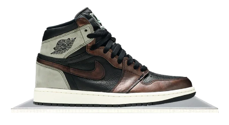 Men's breathable sneakers for hot summer daysAir Jordan 1 Retro High Patina