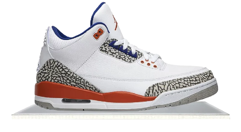 Men's minimalist sneakers with a simple designAir Jordan 3 Knicks