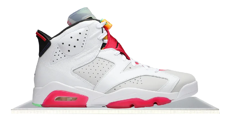 Men's running sneakers with shock - absorbing solesAir Jordan 6 Retro Hare