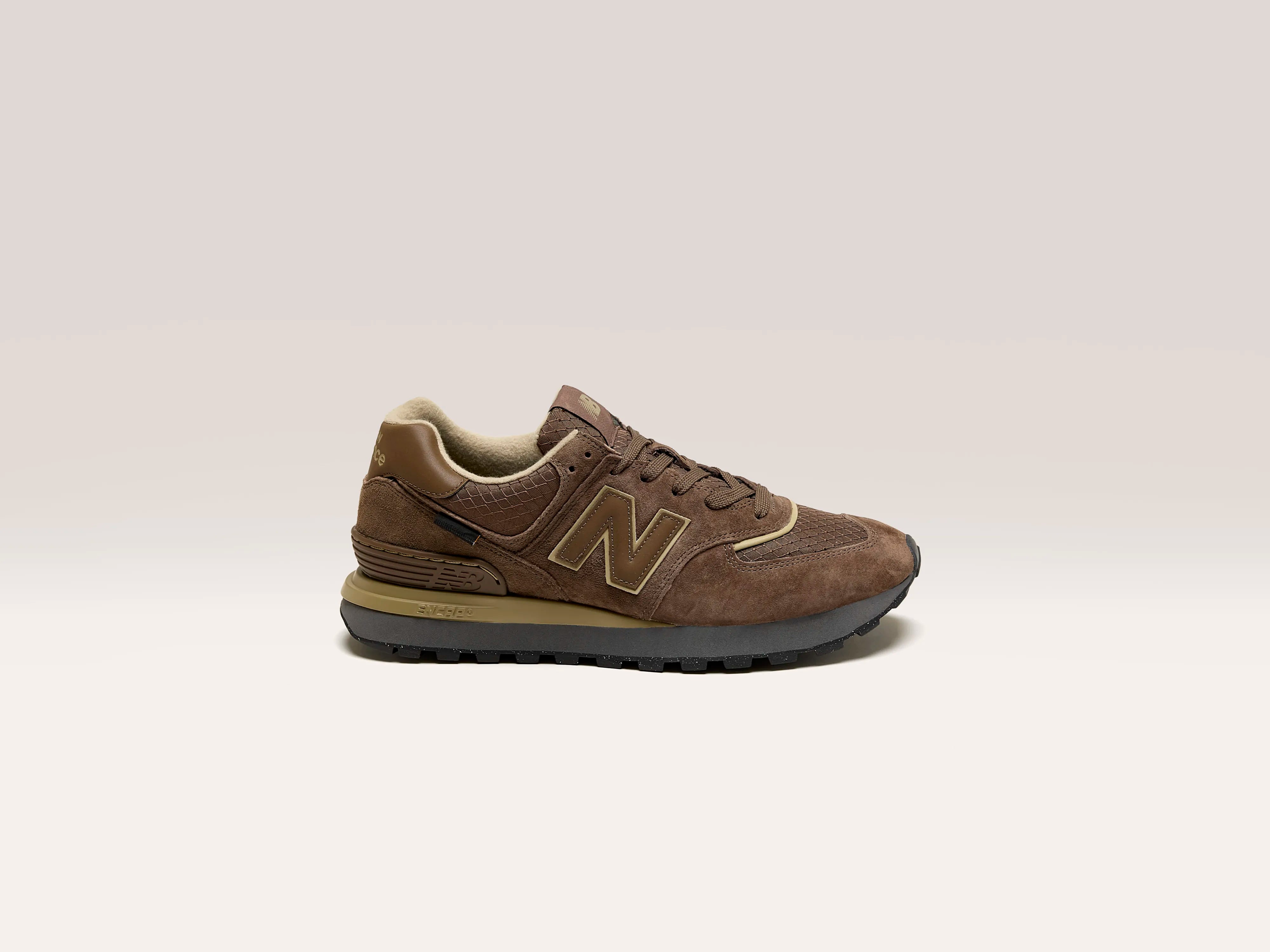 Men's athletic sneakers with a quick - dry lining574 Legacy For Men (242 / M / BROWN)