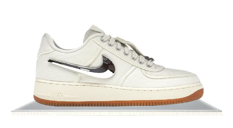 Men's camo - print sneakers for an edgy styleAir Force 1 Low Travis Scott Sail