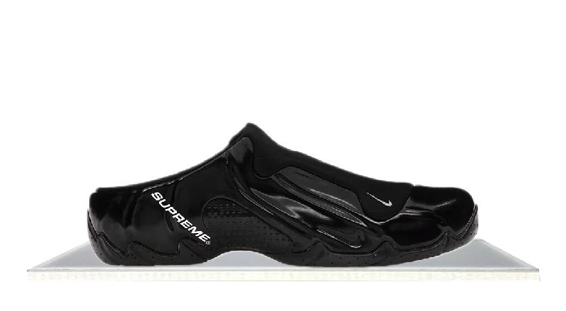 Men's tennis sneakers with a non - slip outsoleNike Clogposite Supreme Black