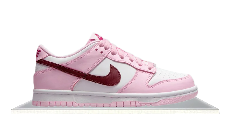 Men's memory - foam insole sneakers for added comfortDunk Low Pink Foam