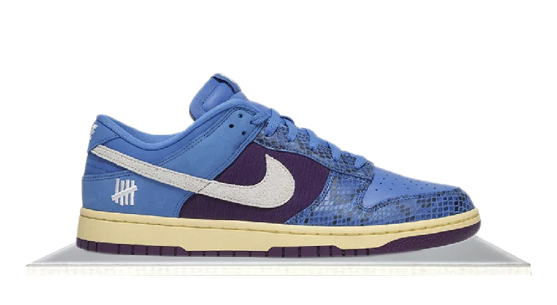 Men's classic - style sneakers with a modern twistDunk Low x Undefeated 5 On It Blue