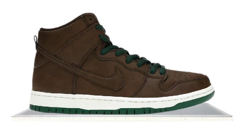 Men's memory - foam insole sneakers for added comfortNike SB Dunk High Baroque Brown Vegan Leather