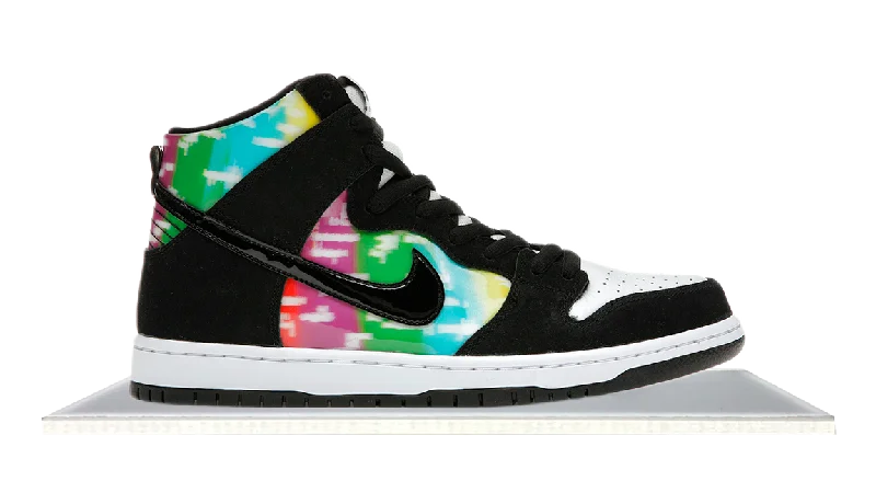 Men's narrow - width sneakers for a snug fitNike SB Dunk High TV Signal