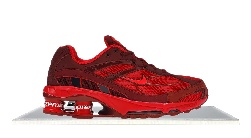 Men's casual leather sneakers with a distressed finishNike Shox Ride 2 SP Supreme Red