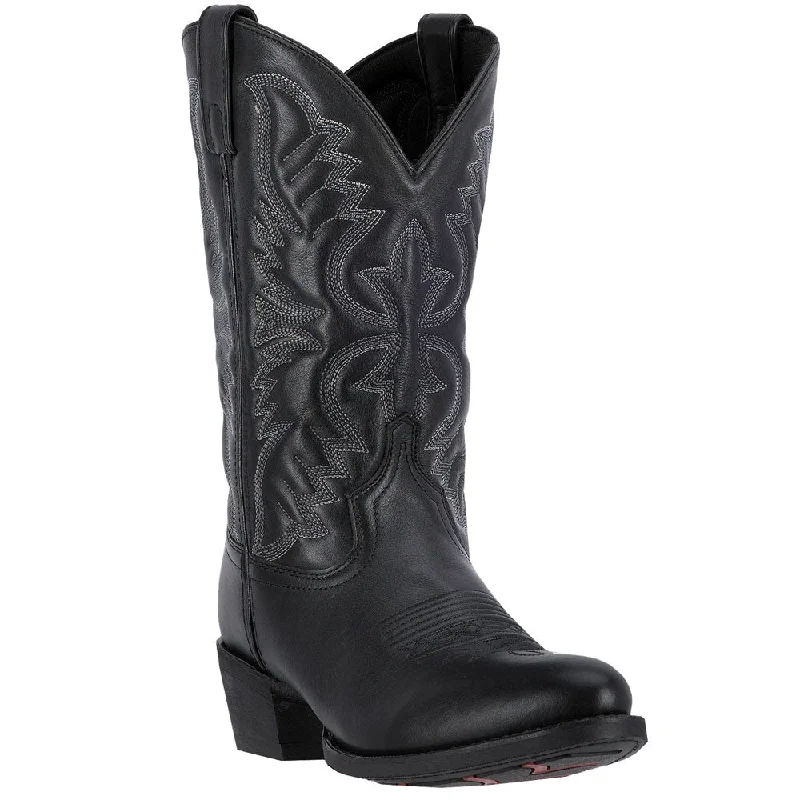 Men's western boots with a traditional western boot silhouette and a polished shine68450 Laredo Men's Birchwood Western Cowboy Boot Black